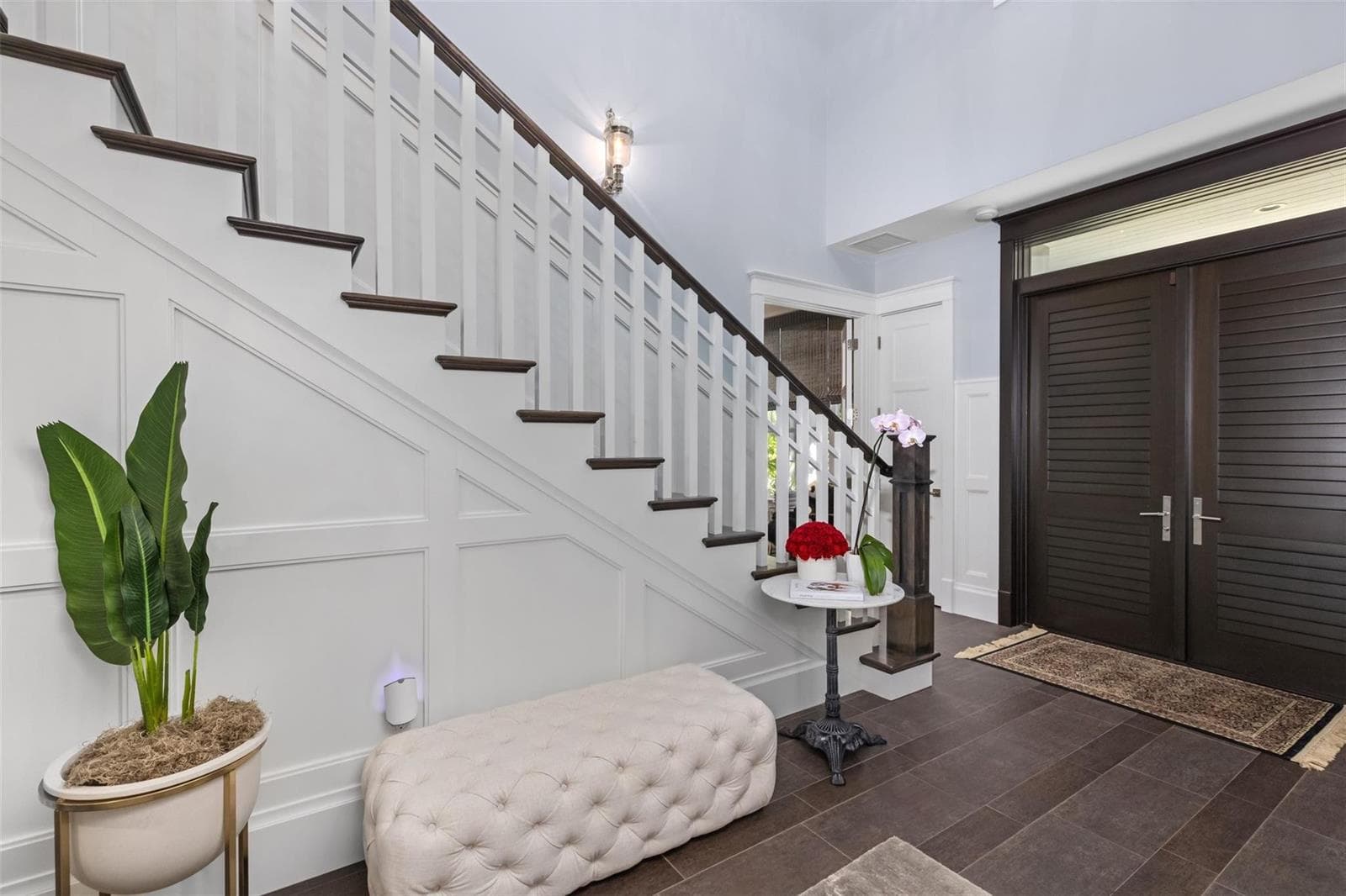 2317 Delmar Pl