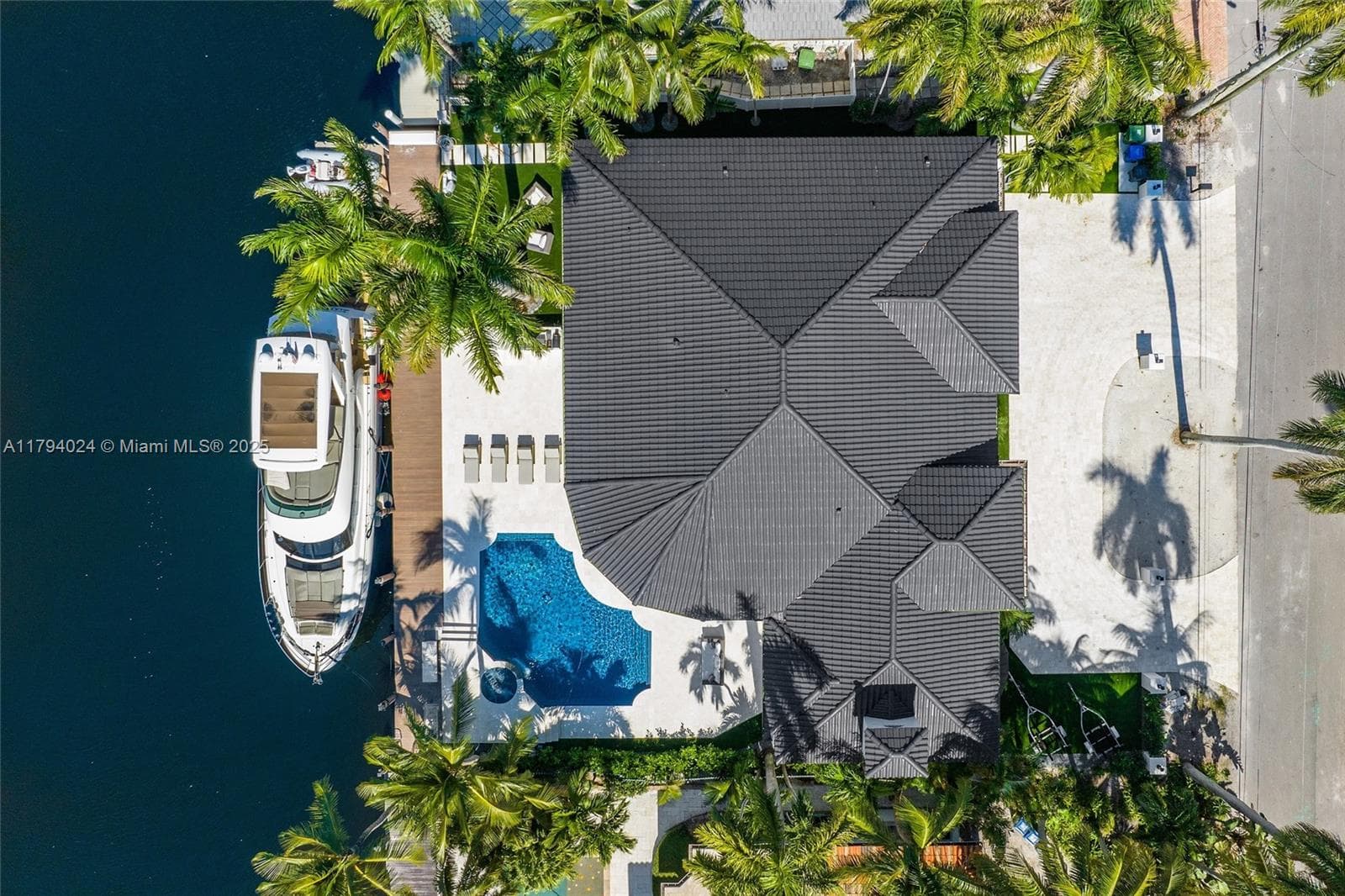 511 San Marco Dr