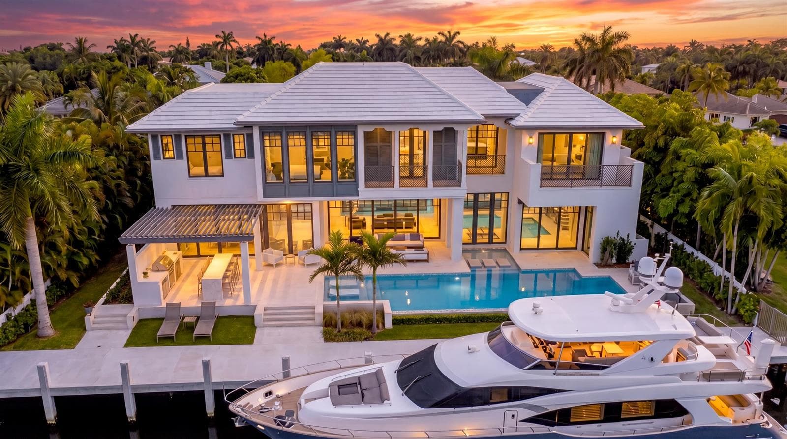 515 Lido Dr