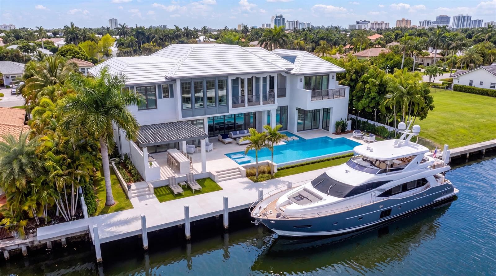515 Lido Dr