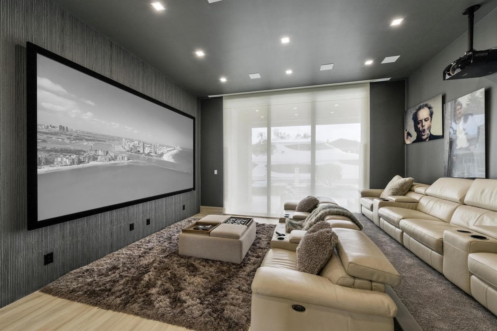 2437 Delmar Pl