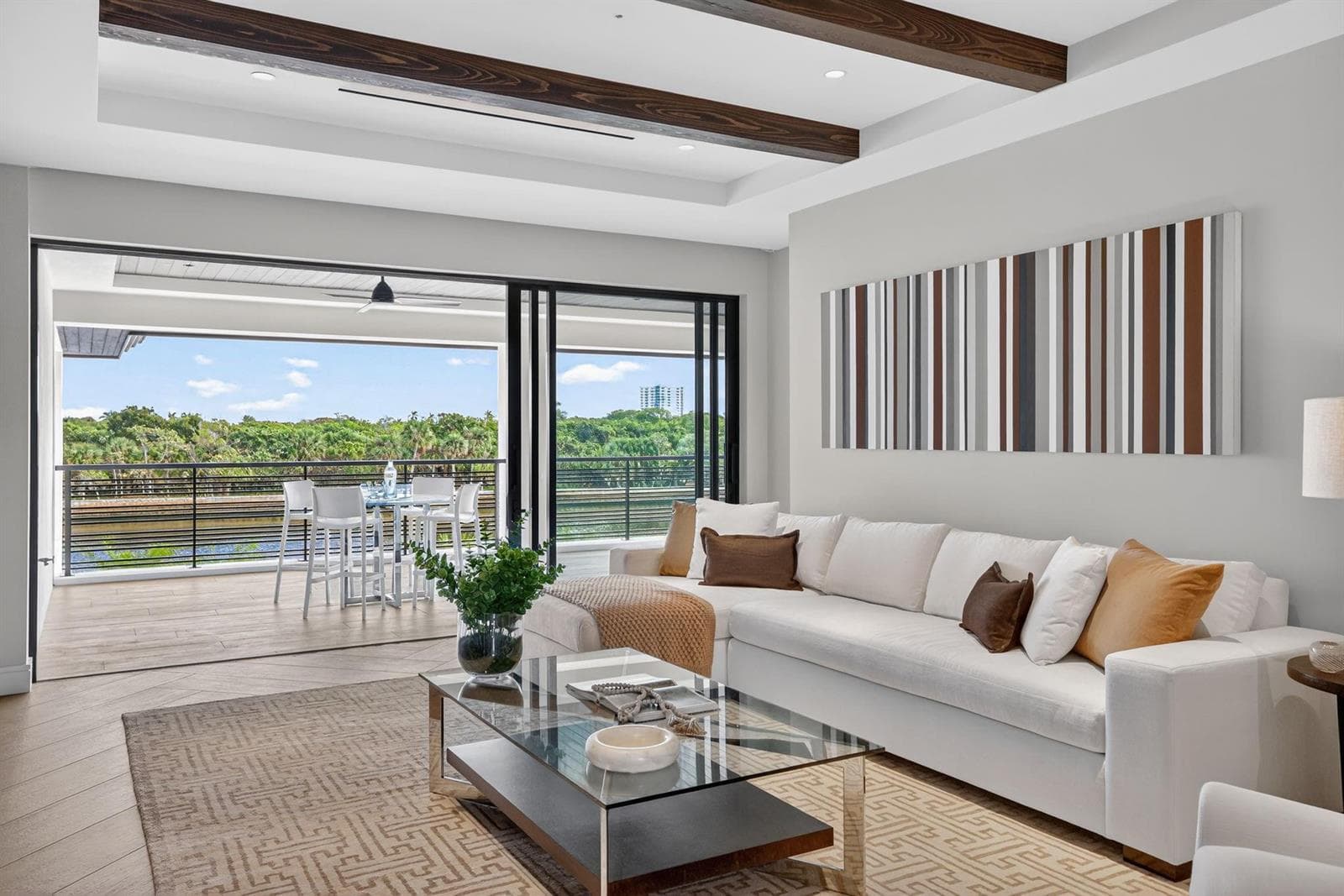 1918 Intracoastal Dr