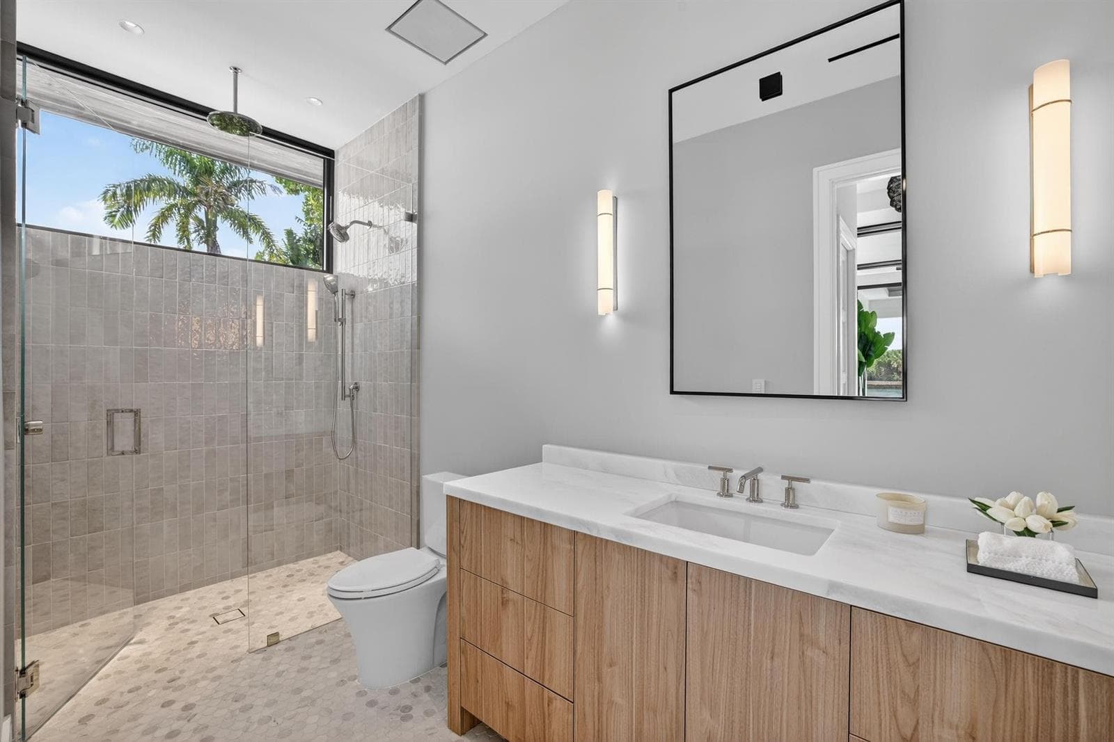 1918 Intracoastal Dr