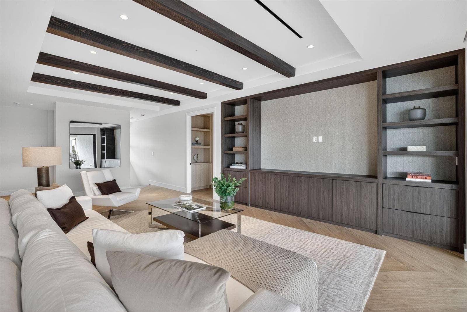 1918 Intracoastal Dr