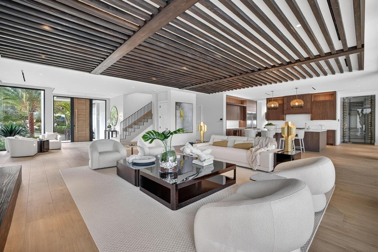 1918 Intracoastal Dr