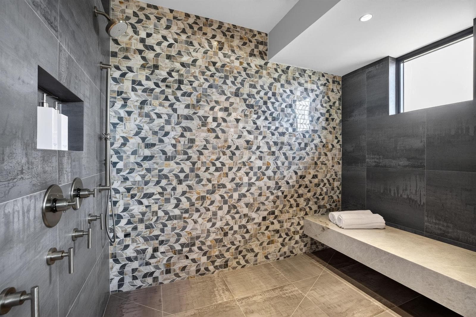 1918 Intracoastal Dr