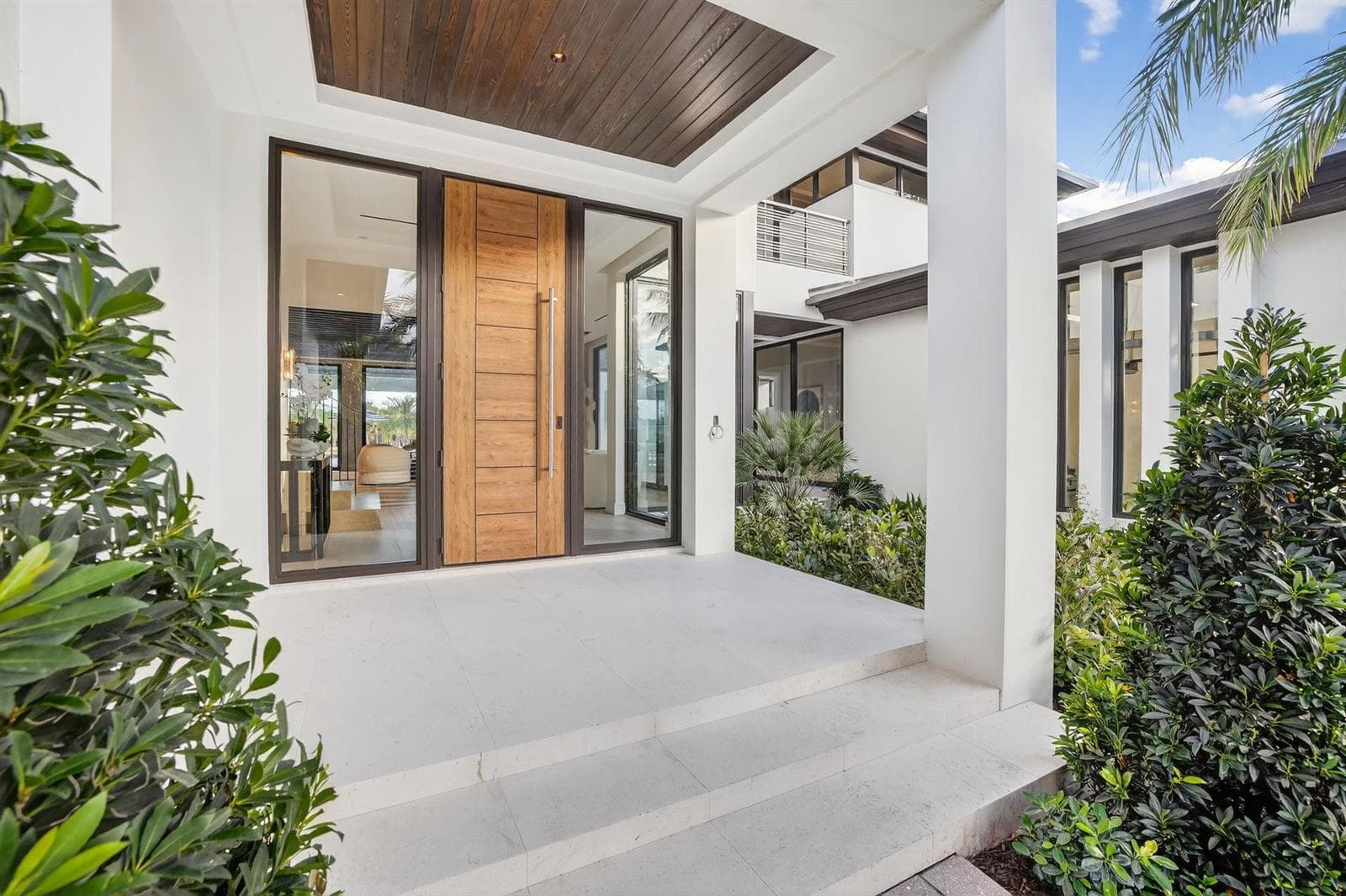 1918 Intracoastal Dr