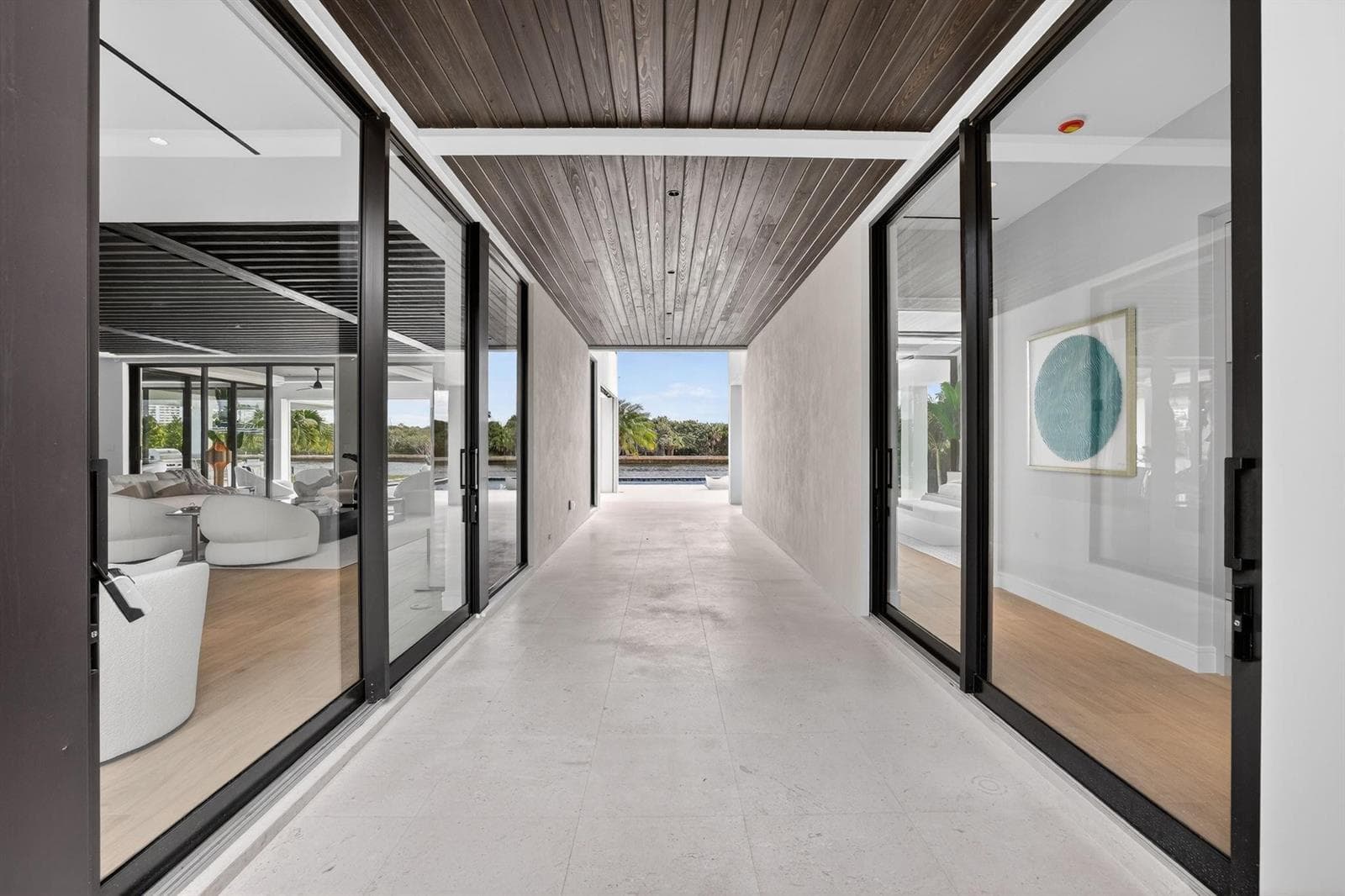 1918 Intracoastal Dr