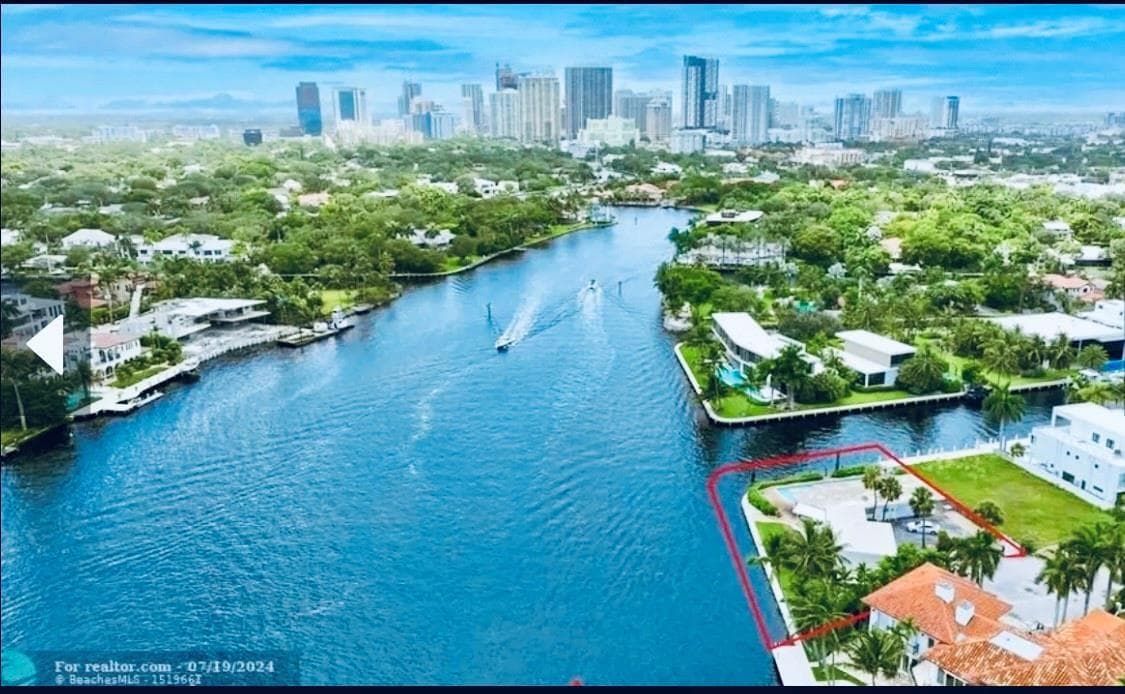 525 Isle of Capri Dr