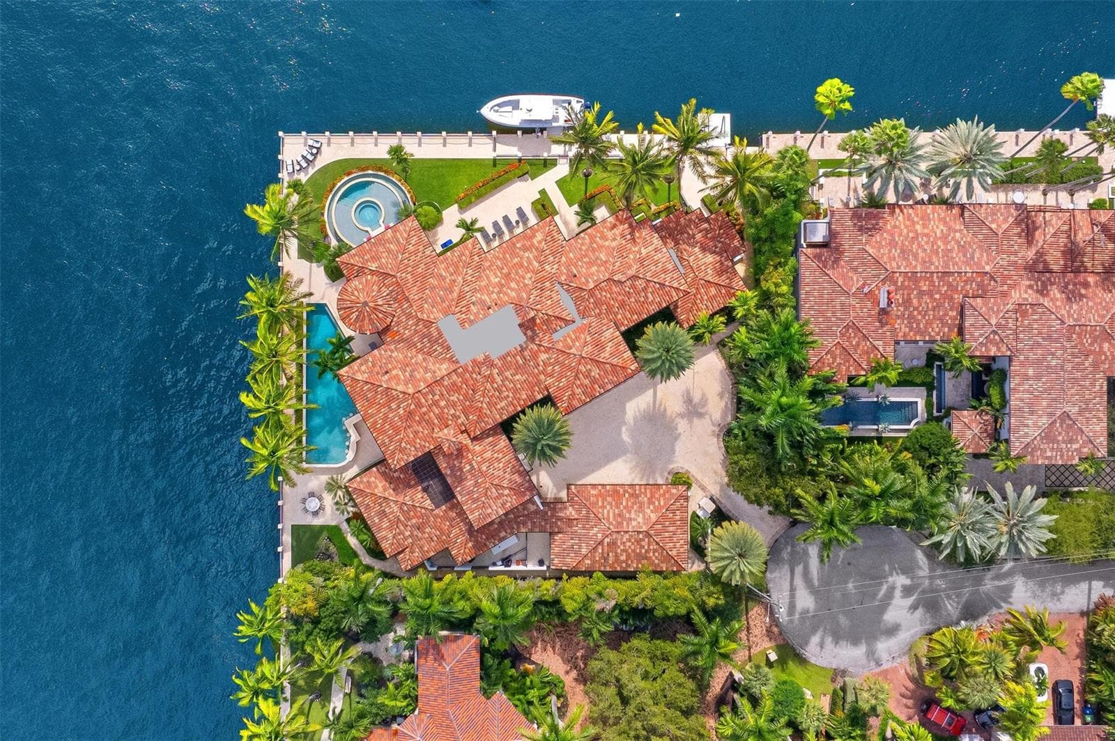 2716 Aqua Vista Blvd