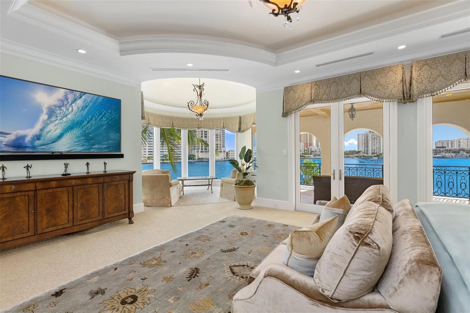 2716 Aqua Vista Blvd