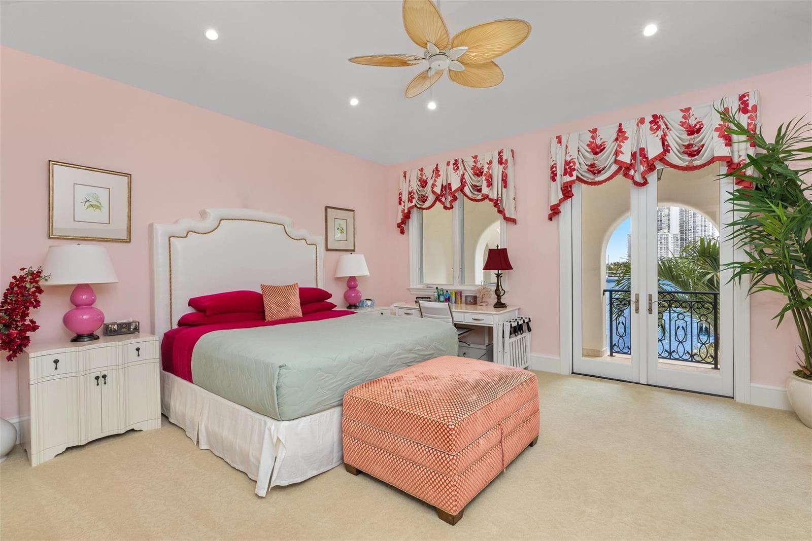 2716 Aqua Vista Blvd