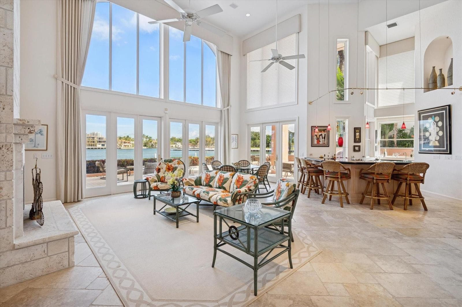 5 Isla Bahia Dr
