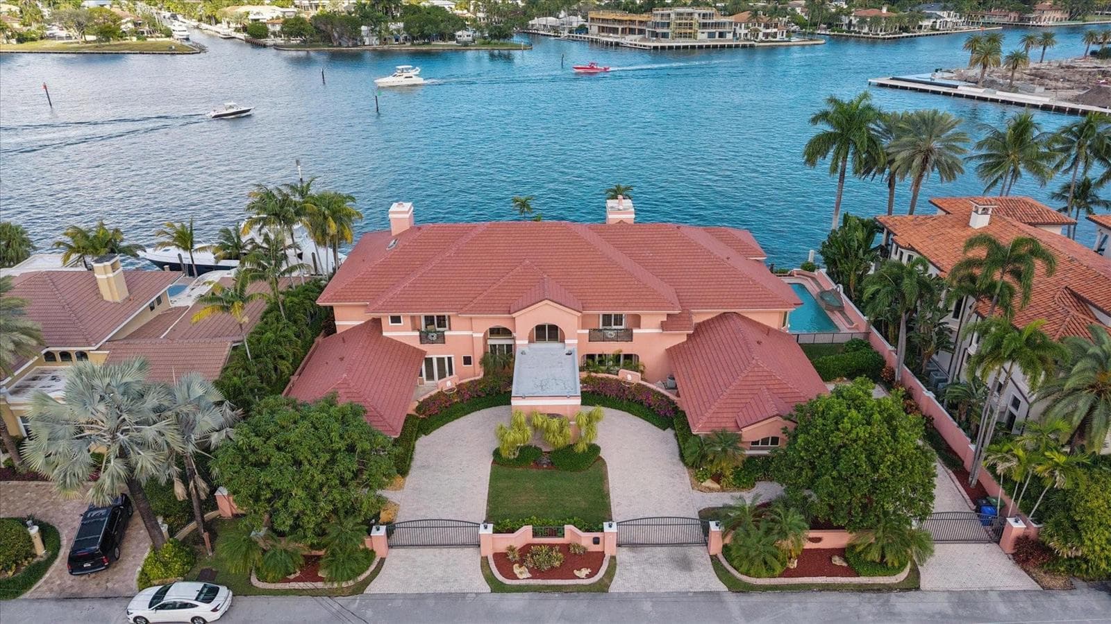 5 Isla Bahia Dr