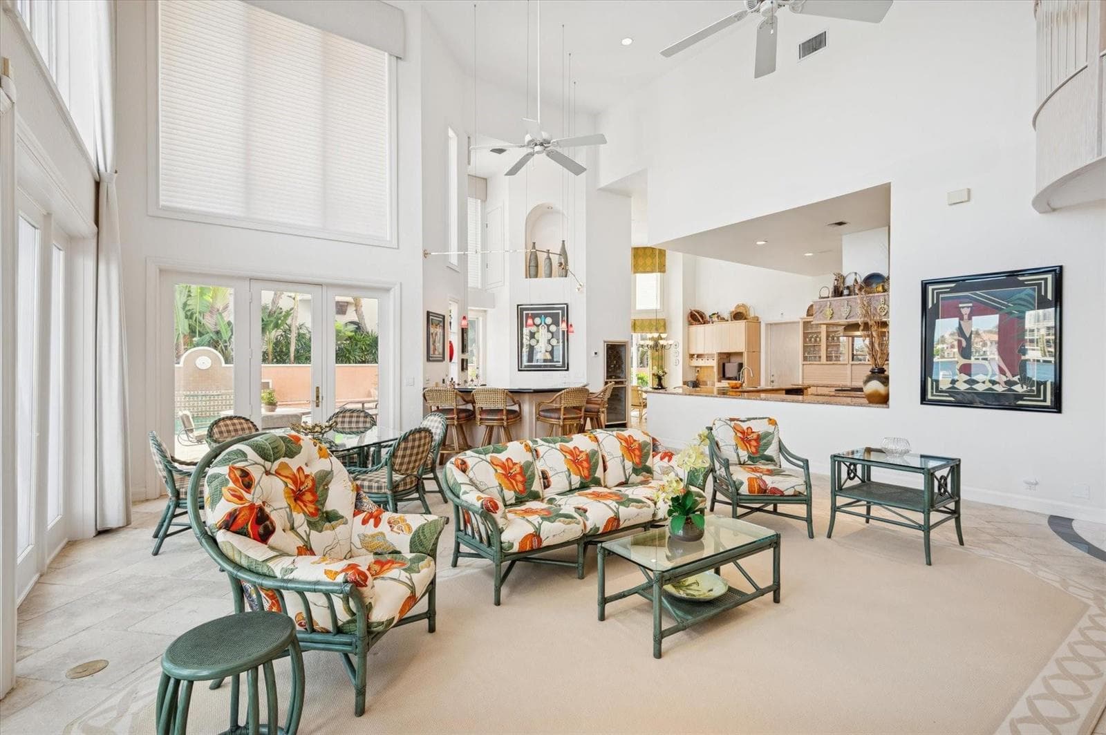 5 Isla Bahia Dr