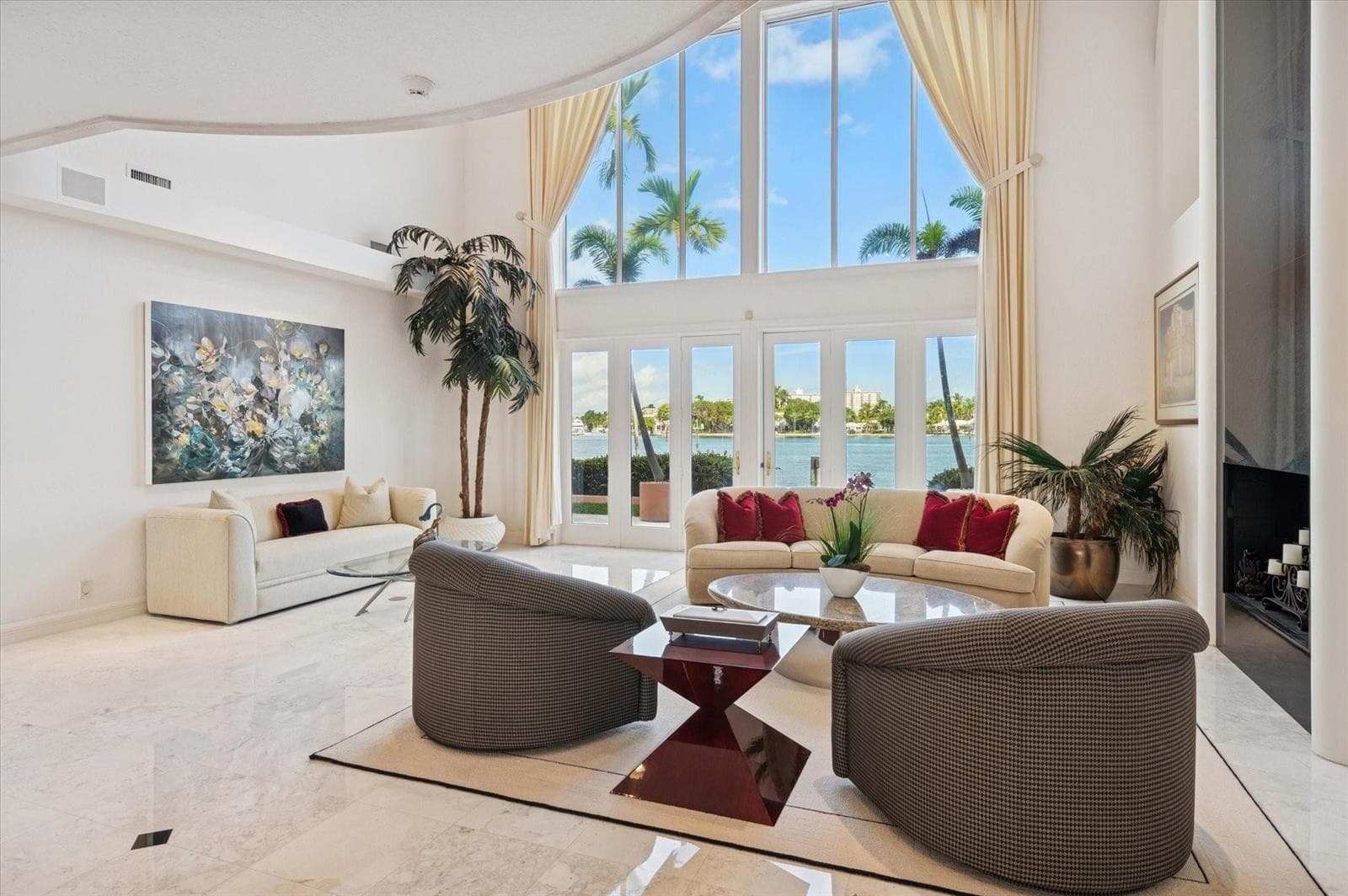 5 Isla Bahia Dr