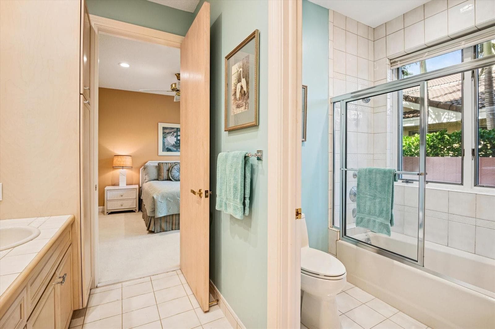 5 Isla Bahia Dr