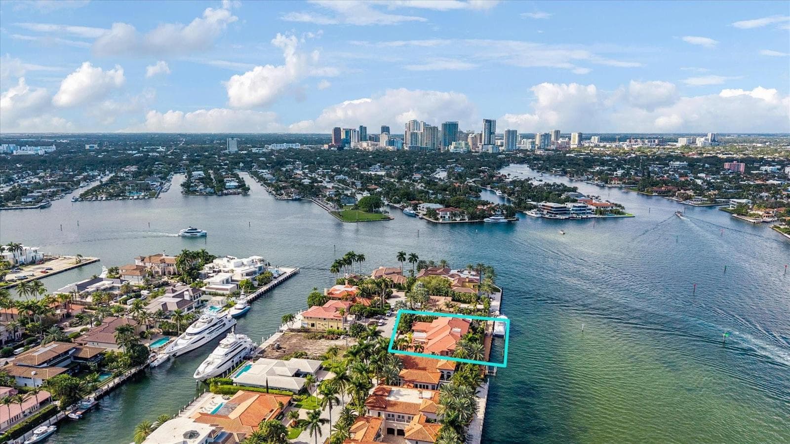 5 Isla Bahia Dr