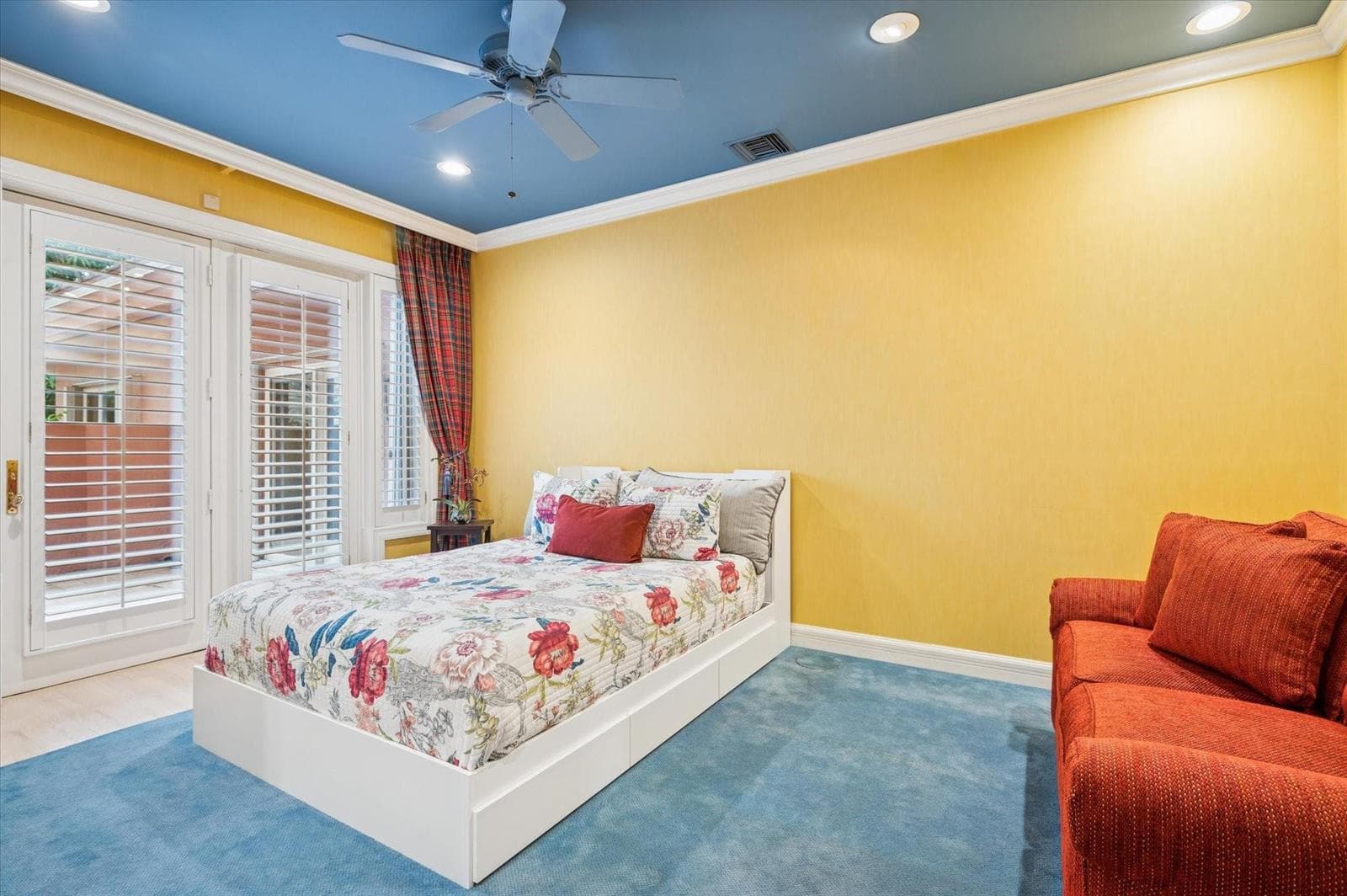 5 Isla Bahia Dr