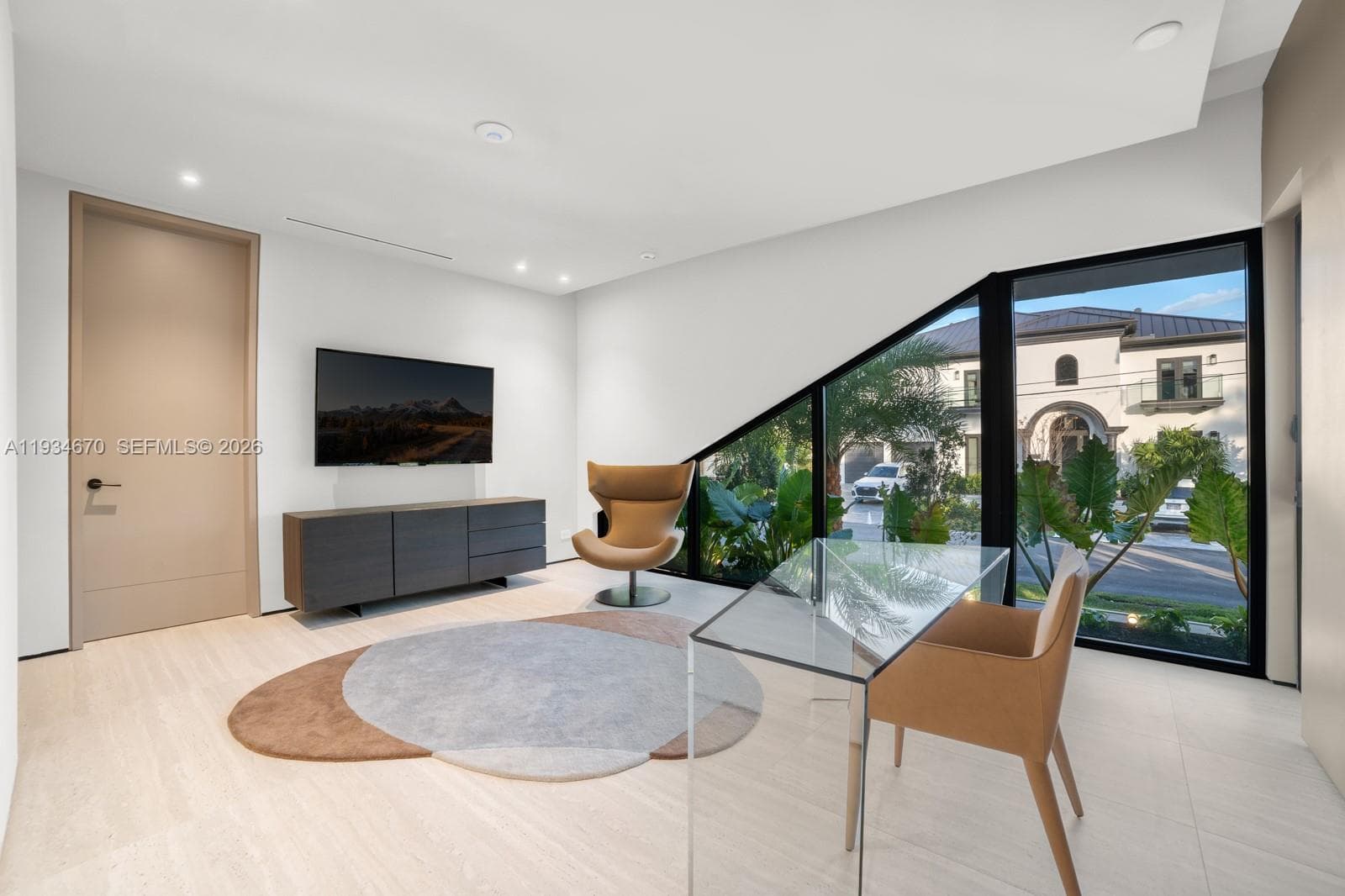641 Flamingo Dr