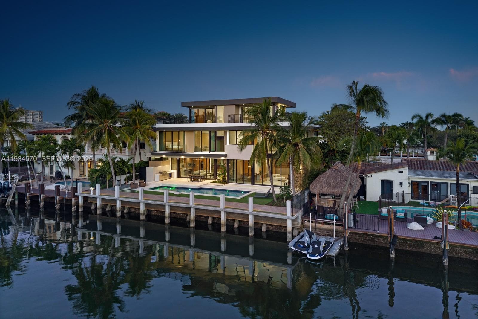 641 Flamingo Dr