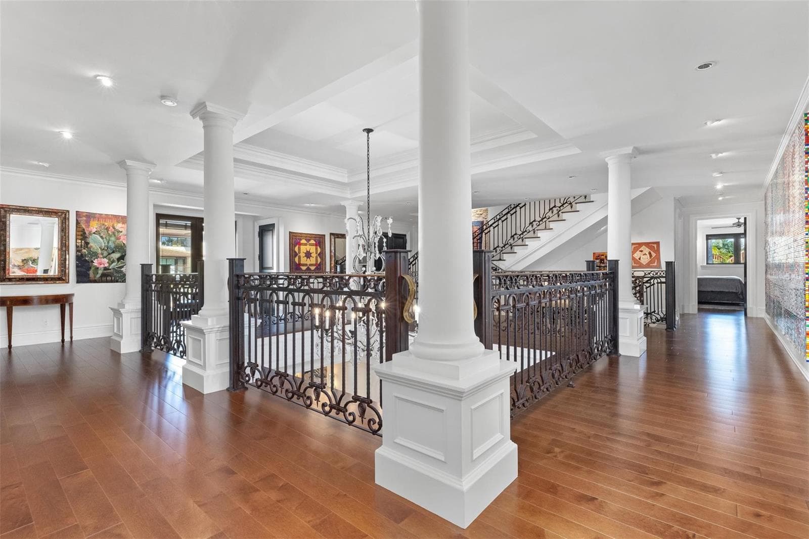 2430 Del Lago Dr