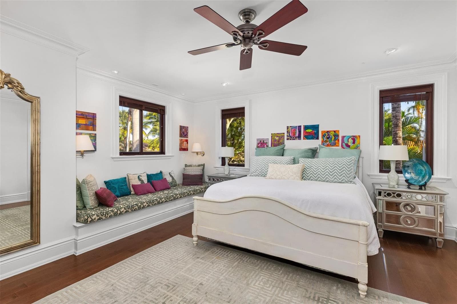 2430 Del Lago Dr