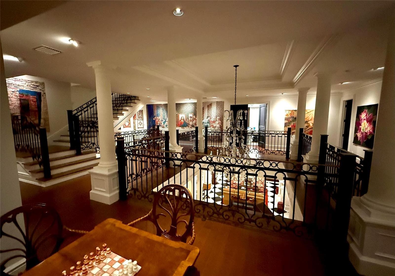 2430 Del Lago Dr