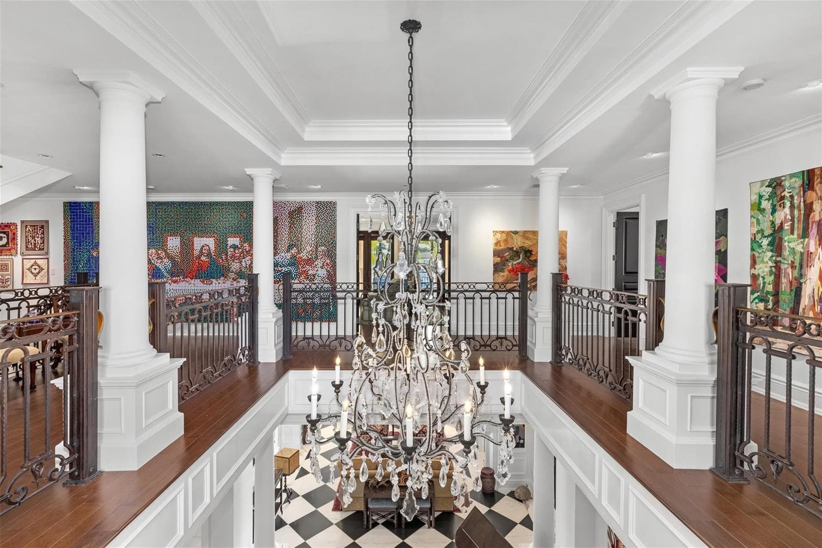 2430 Del Lago Dr