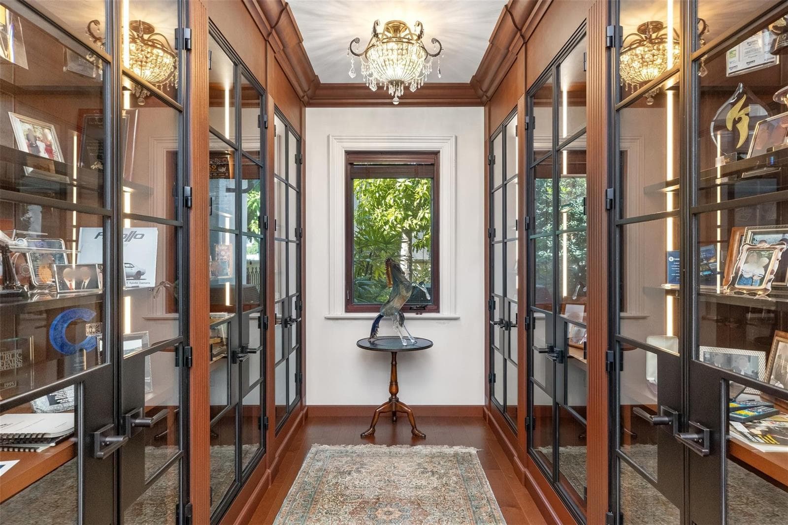 2430 Del Lago Dr