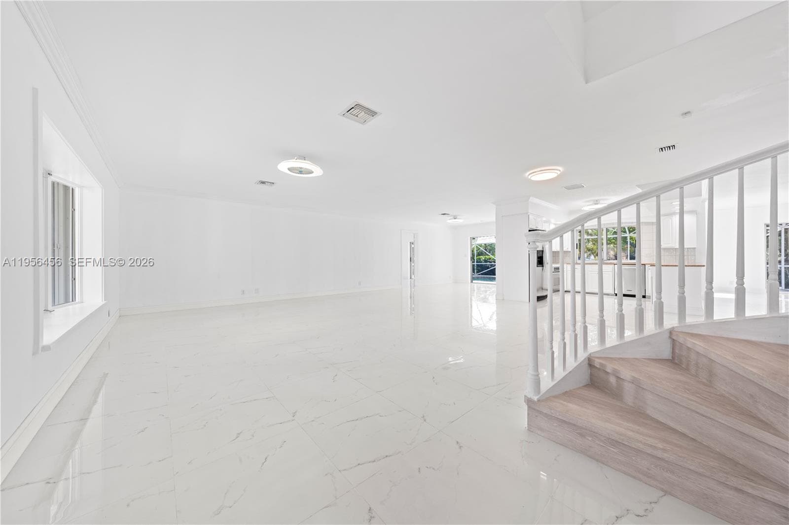 405 Bontona Ave