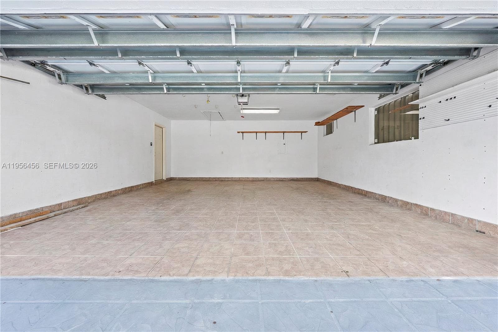 405 Bontona Ave