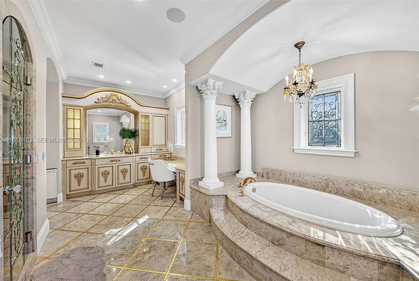 628 Coral Way