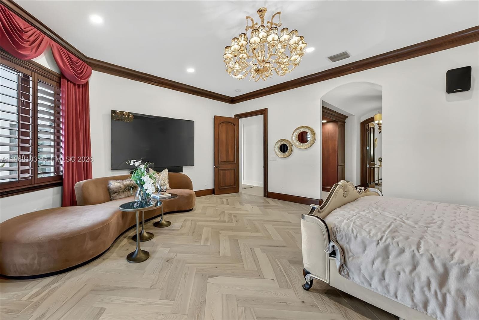 628 Coral Way