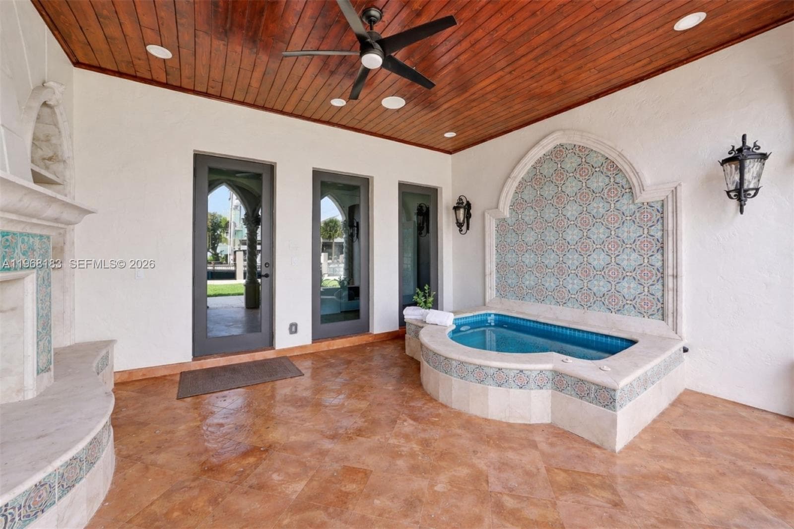 628 Coral Way