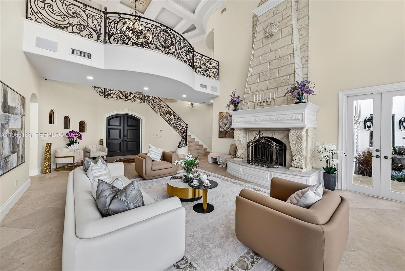628 Coral Way