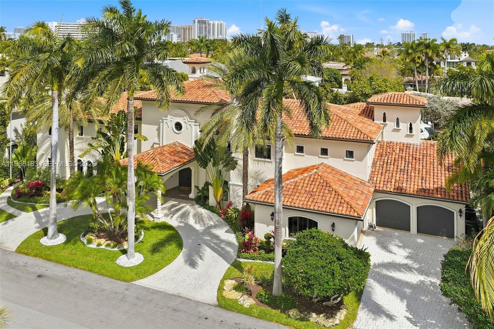 628 Coral Way