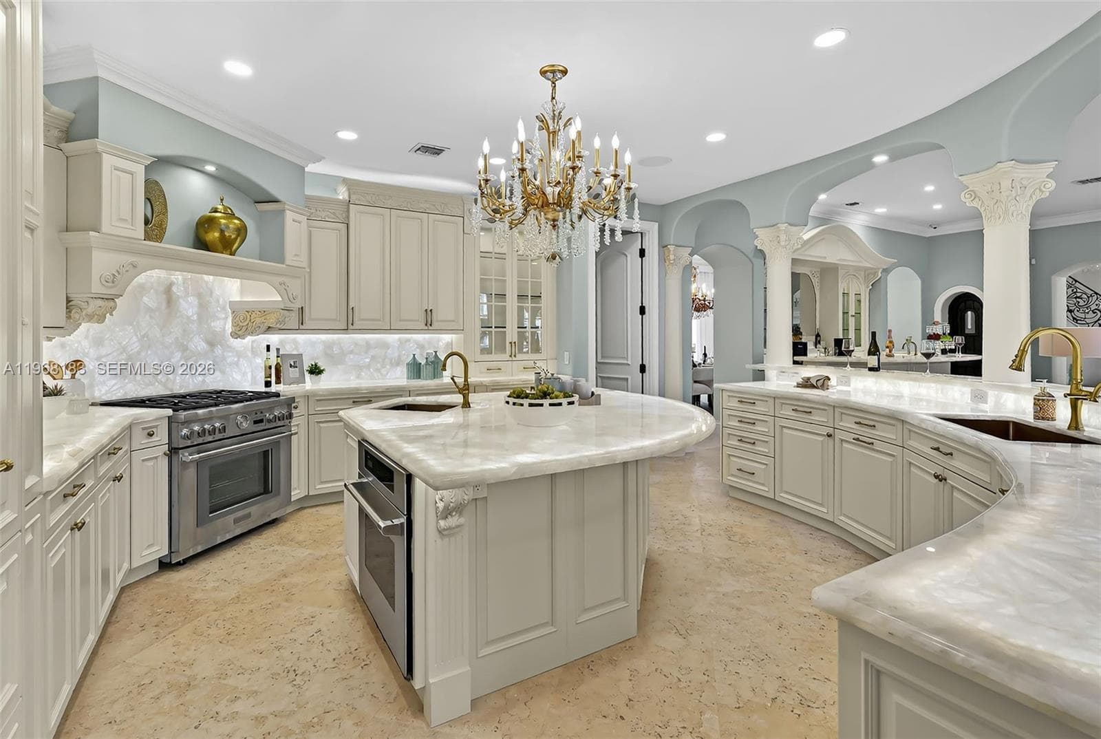 628 Coral Way