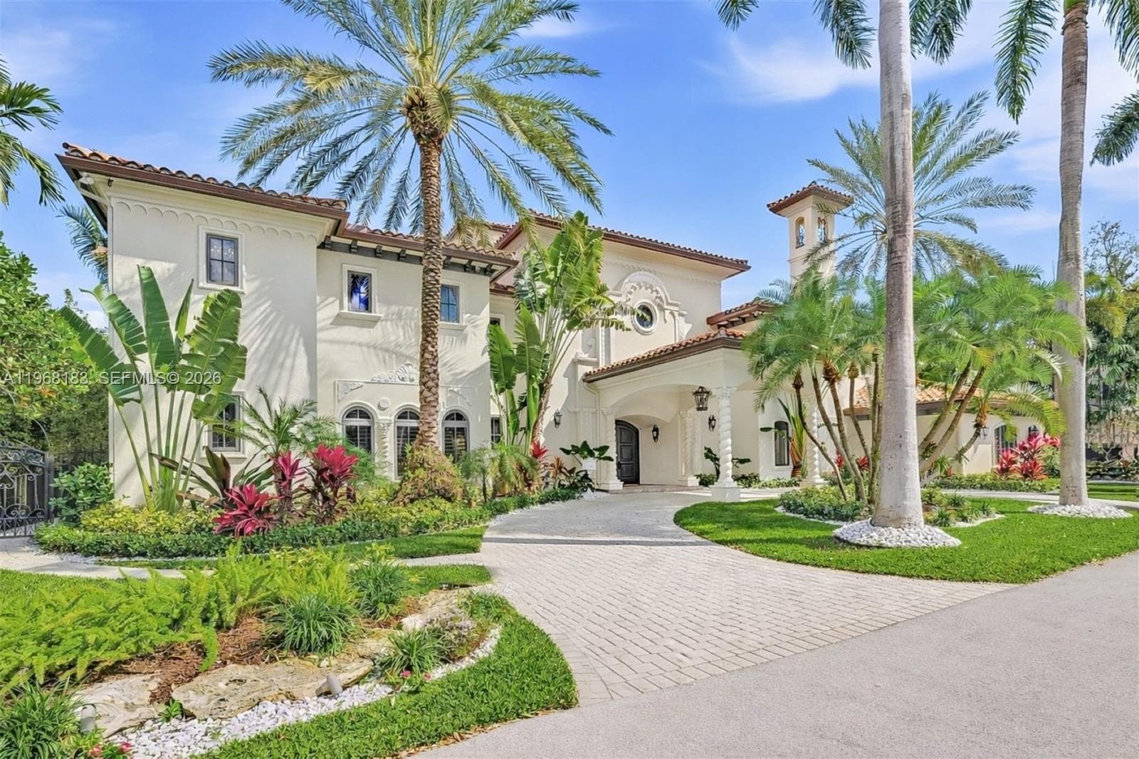 628 Coral Way
