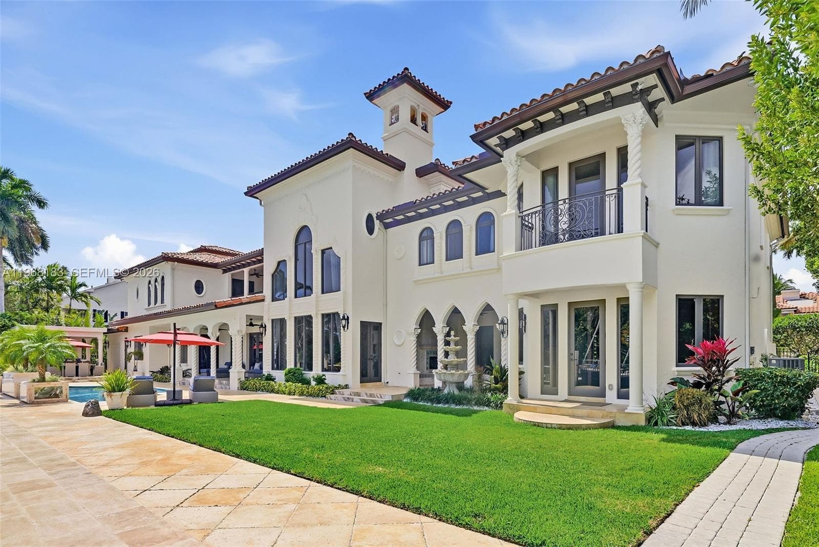 628 Coral Way