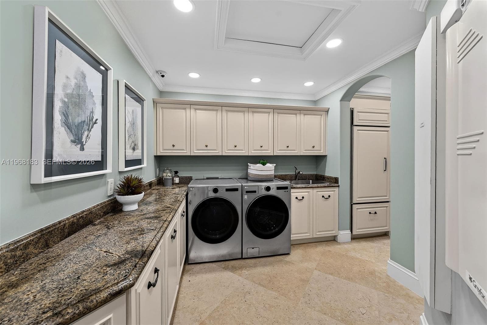 628 Coral Way