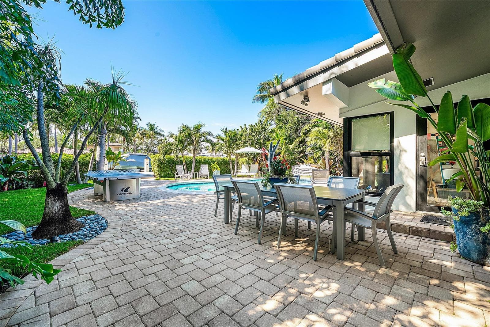 801 Solar Isle Dr