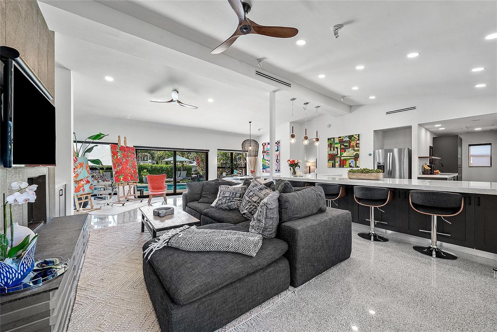 801 Solar Isle Dr