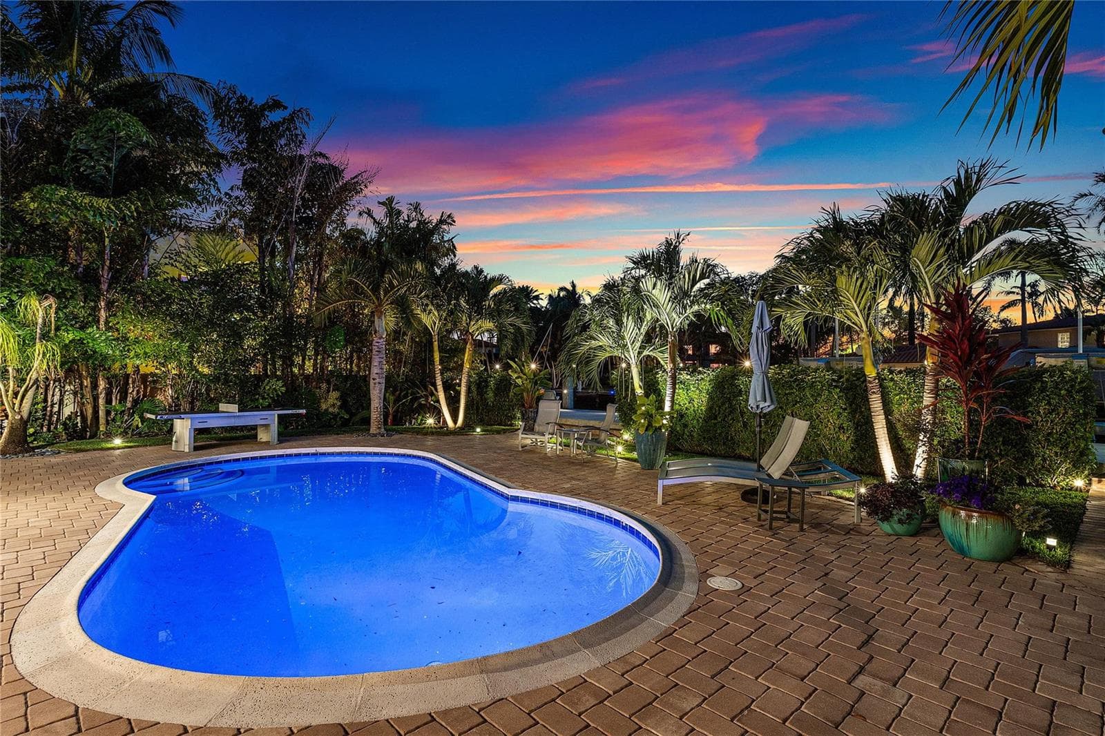801 Solar Isle Dr