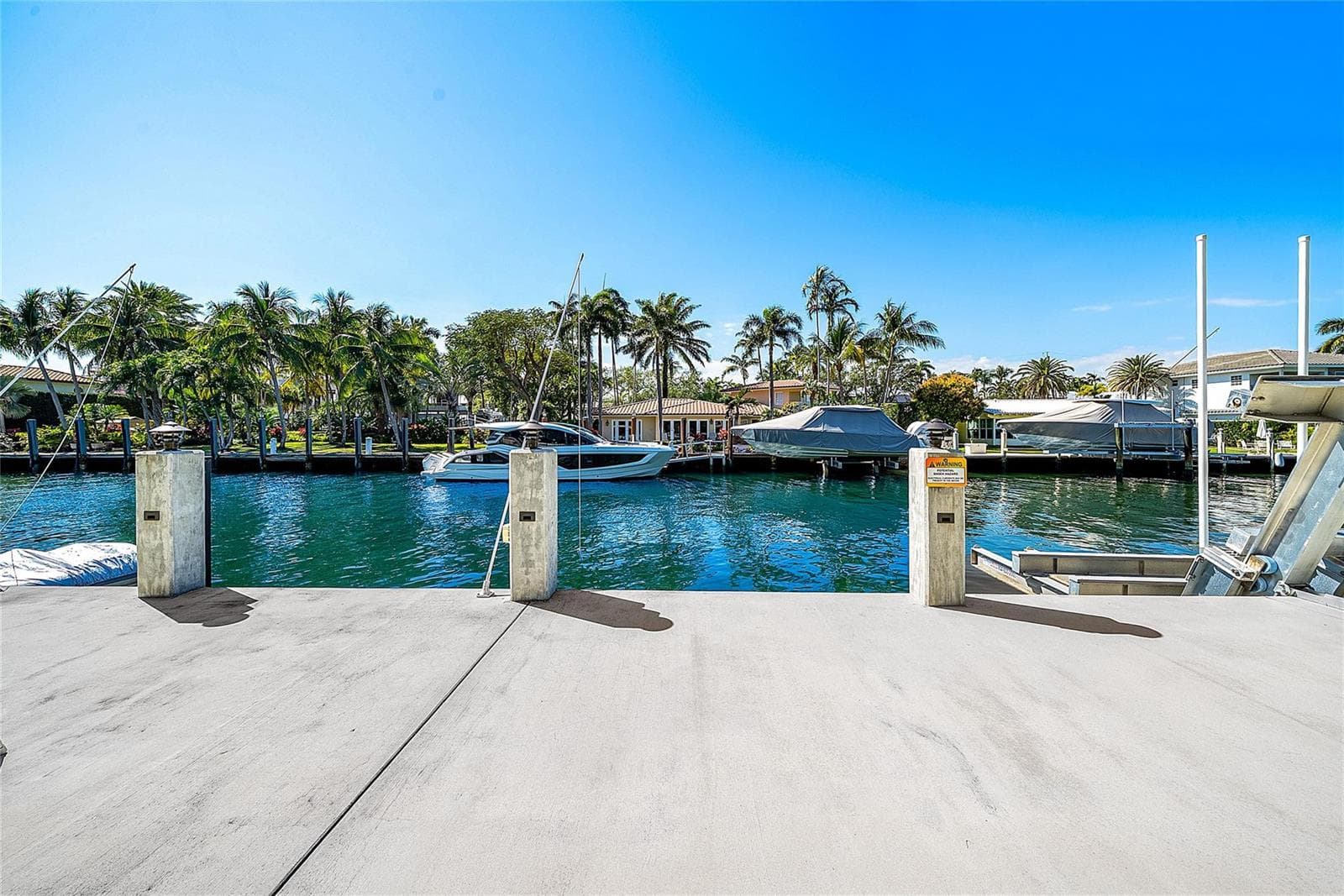 801 Solar Isle Dr