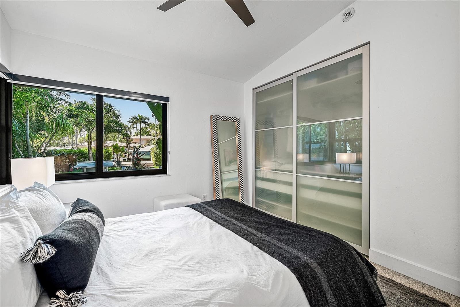 801 Solar Isle Dr