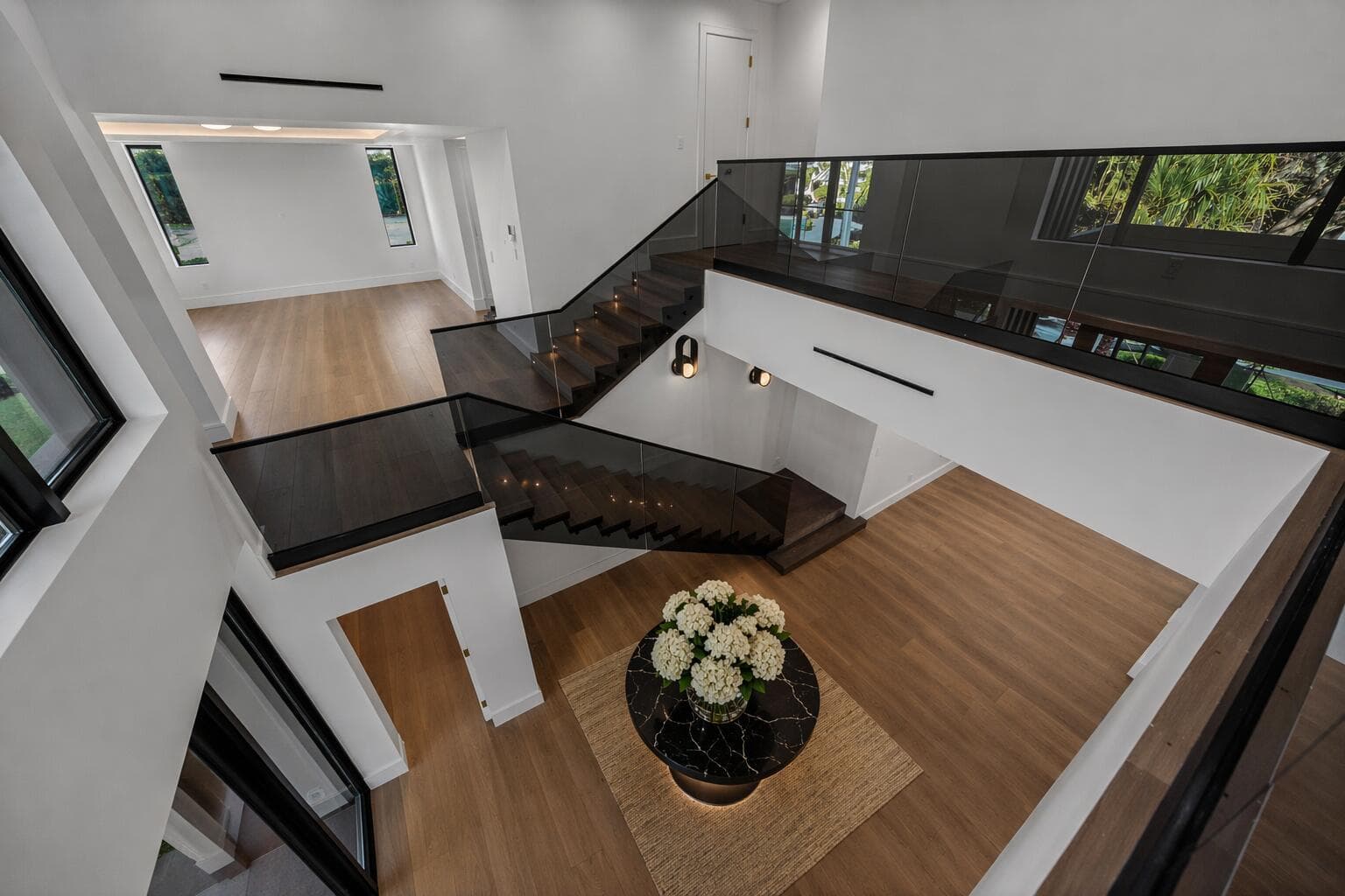 2508 Delmar Pl
