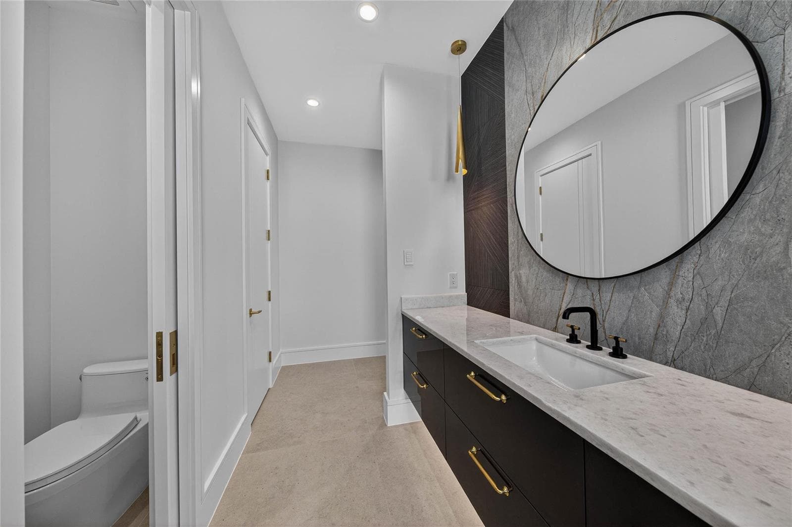 2508 Delmar Pl
