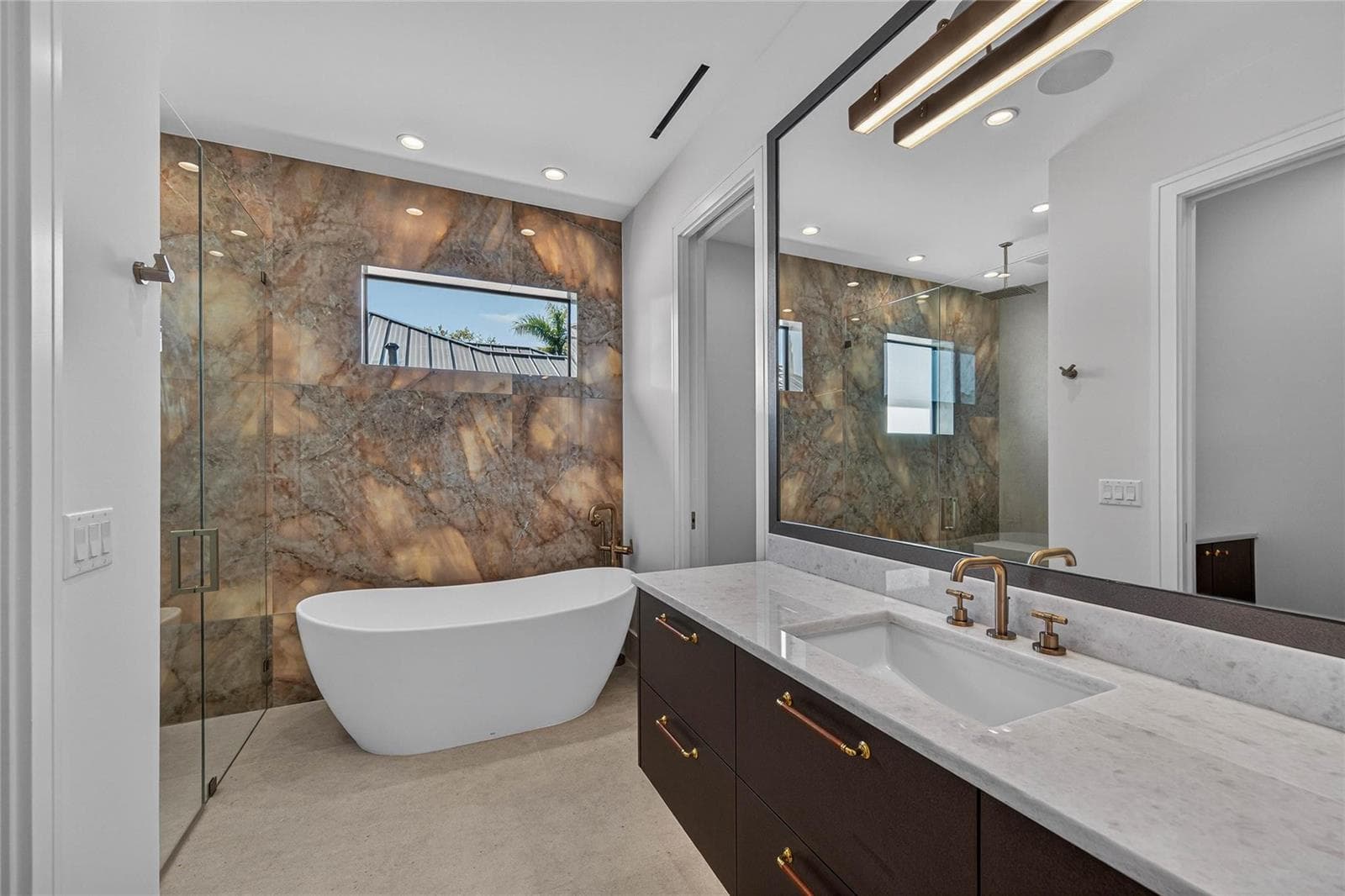 2508 Delmar Pl