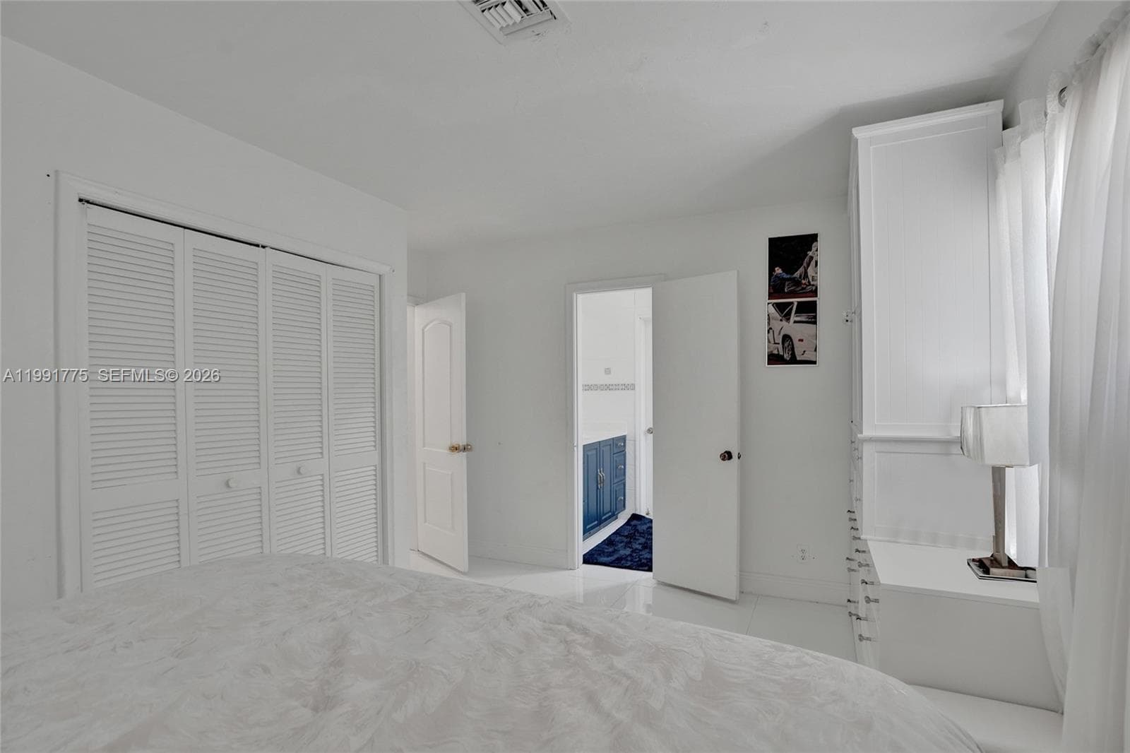 4100 Bayview Dr